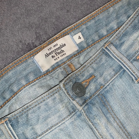 A&F denim mini skirt - Picture 3 of 7